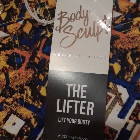 Celebrity Pink Skinny Style Blue Magic - Picture 7 of 7